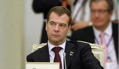 Медведев: от разговоров об информтехнологиях пора перейти к делу